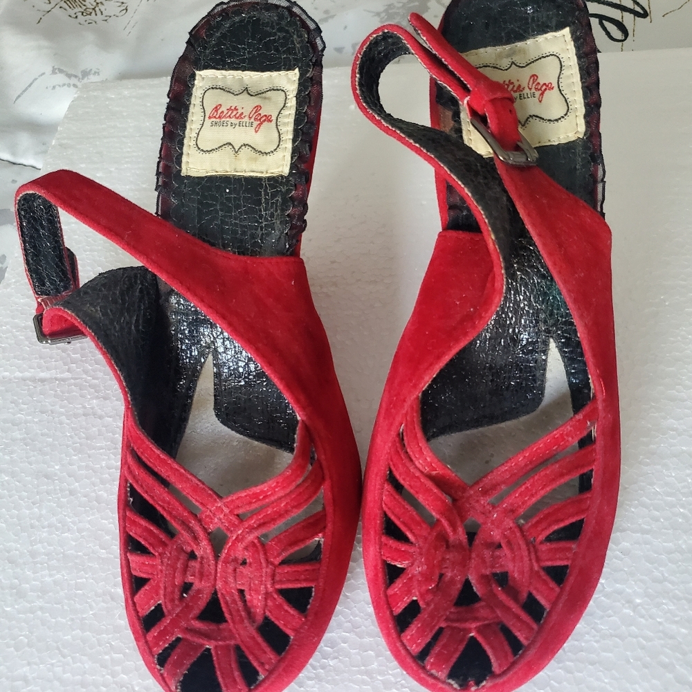 Vintage Bettie Page shoes